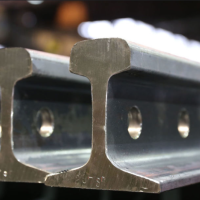 Узкоколейные рельсы