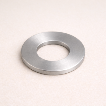 Шайба нержавеющая М10 А2 DIN 9021 кузовная в наличии в Омске